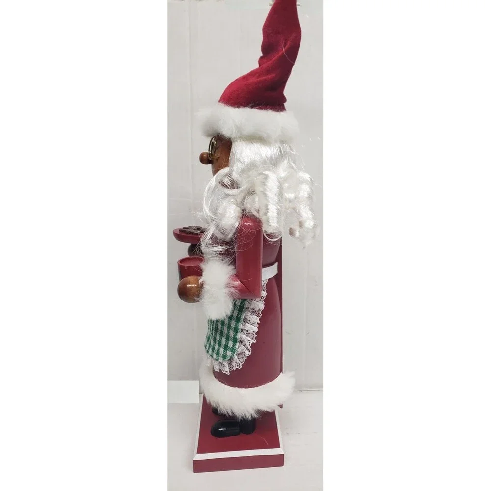 Wooden Christmas Nutcracker,14